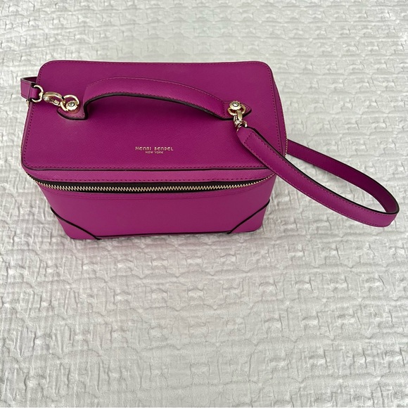 HENRI BENDEL WEST 57TH TRAIN CASE Bag in Purple One Size - Picture 1 of 14